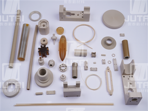 고성능 플라스틱 가공 