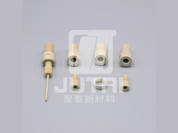 PEEK 医療器具メーカー